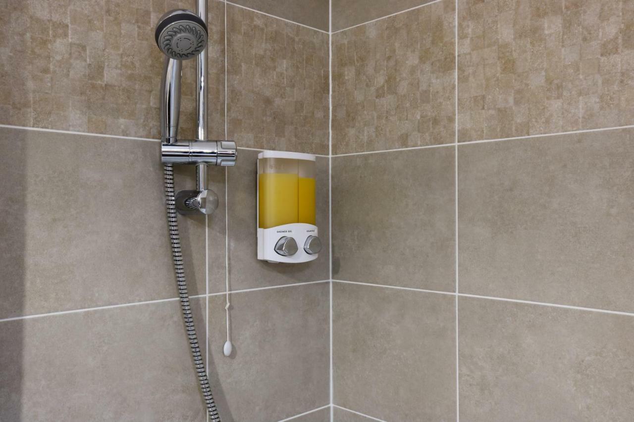 Bedland Apartment Bailly-Romainvilliers Bagian luar foto